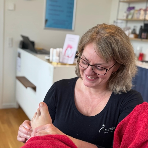 Zoneterapi i Hals – professionel fodbehandling hos Hals Wellness