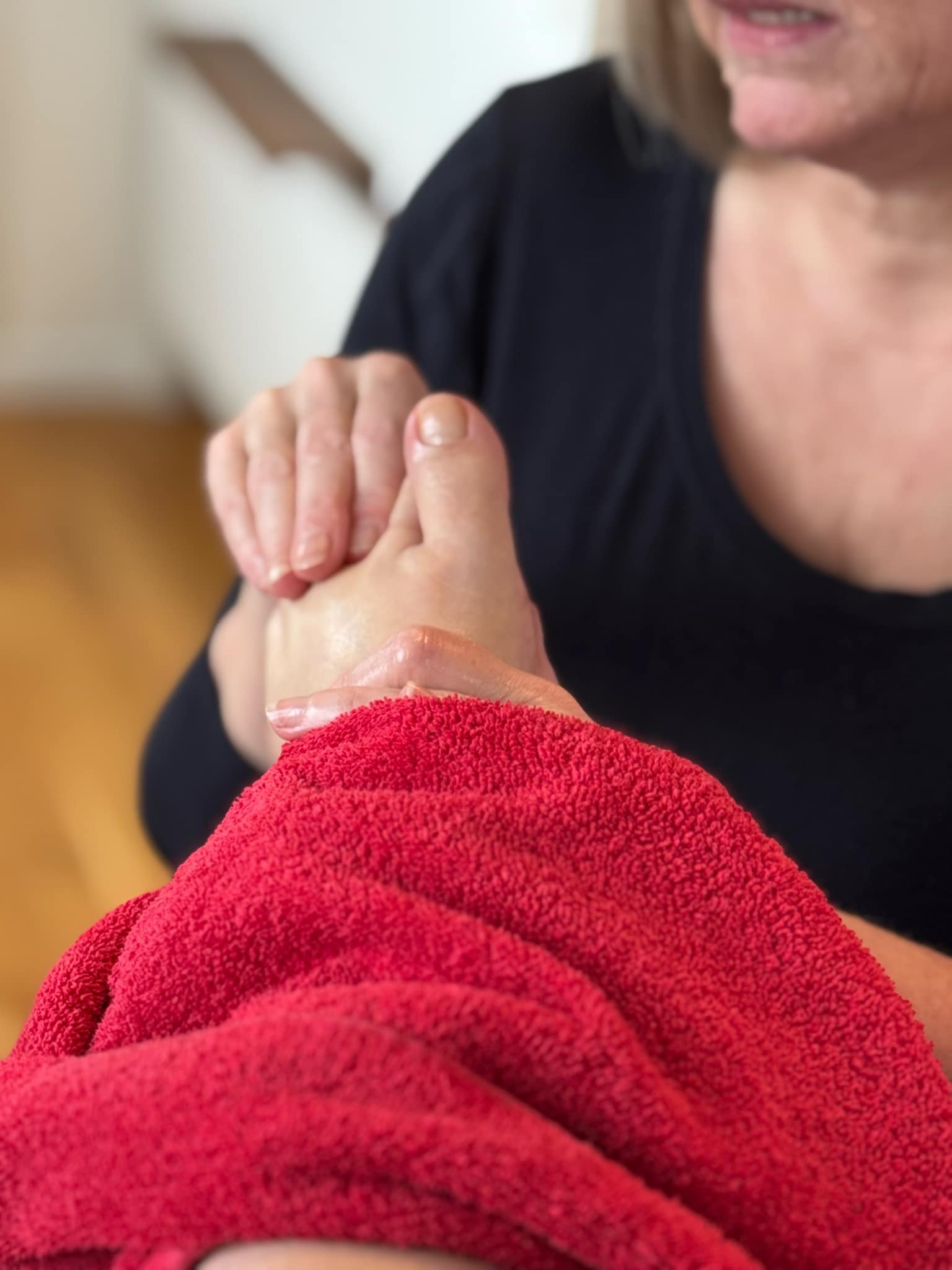 Zoneterapi i Hals – behandling af fodens reflekszoner hos Hals Wellness